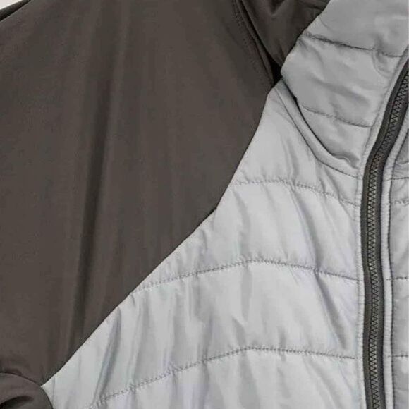 The North Face Gray Hooded Full Zip Light Jacket Coat Men Medium or women large - Picture 3 of 4